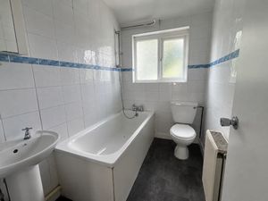 Photo 7- click for photo gallery